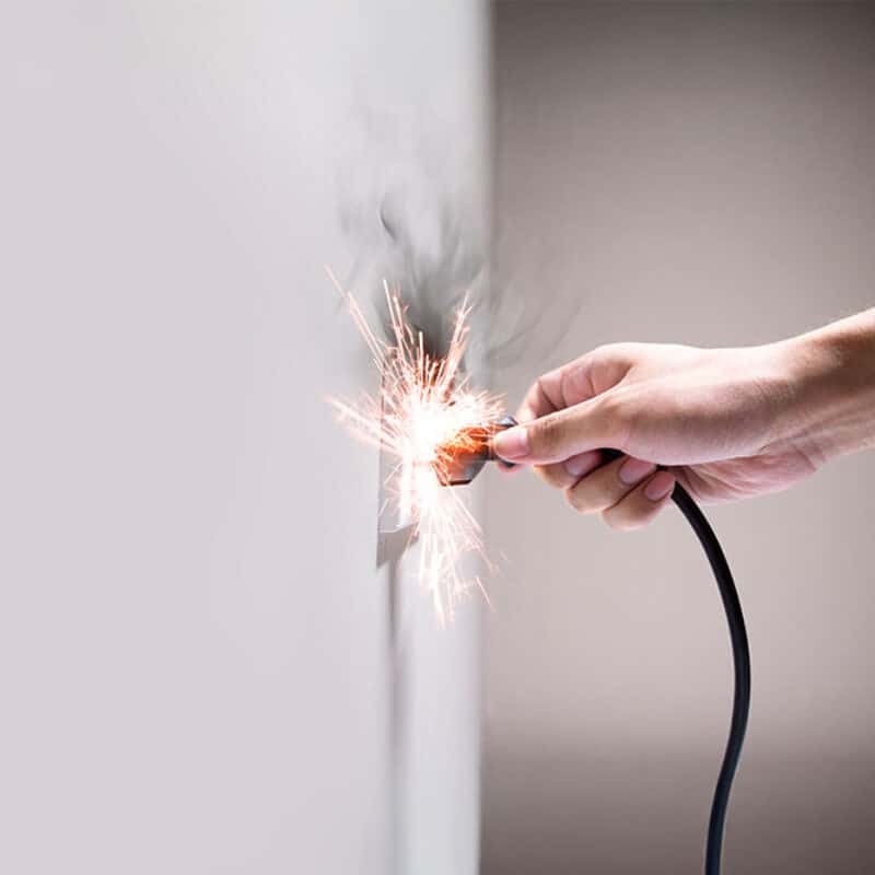 Emergency electrician callout