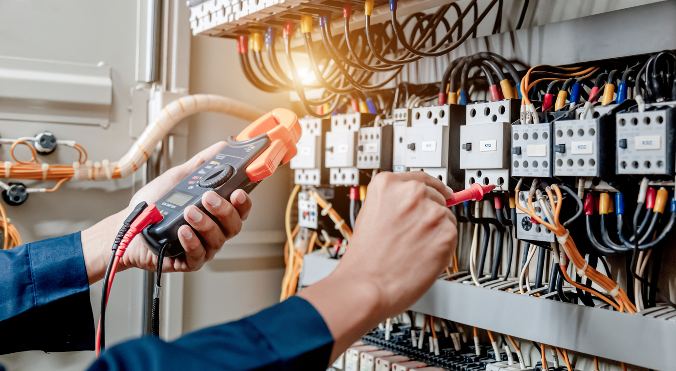 Commercial and industrial electrician in Nottingham — Reliant Electrical Services